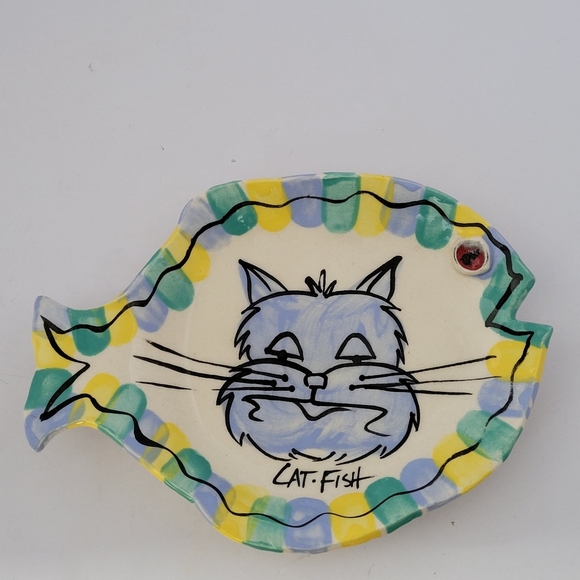 the clay place Other - The Clay Place 93' Colorful Cat Fish Ceramic Plate